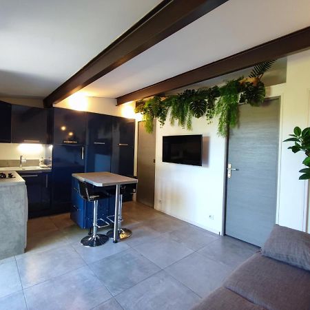 L'Ousto - Studio Avec Magnifique Terrasse A 5 Min De Cassis Рокфор-ла-Бедуль Экстерьер фото